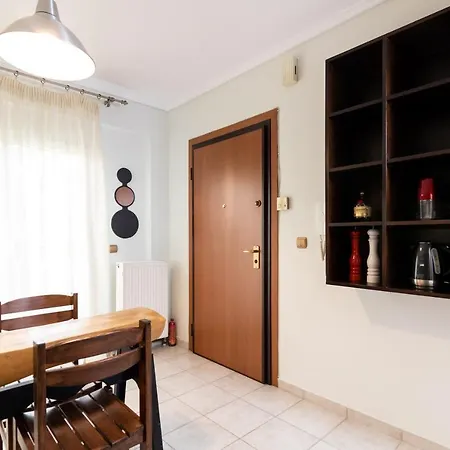 Apartment F & B Collection - For 4 *